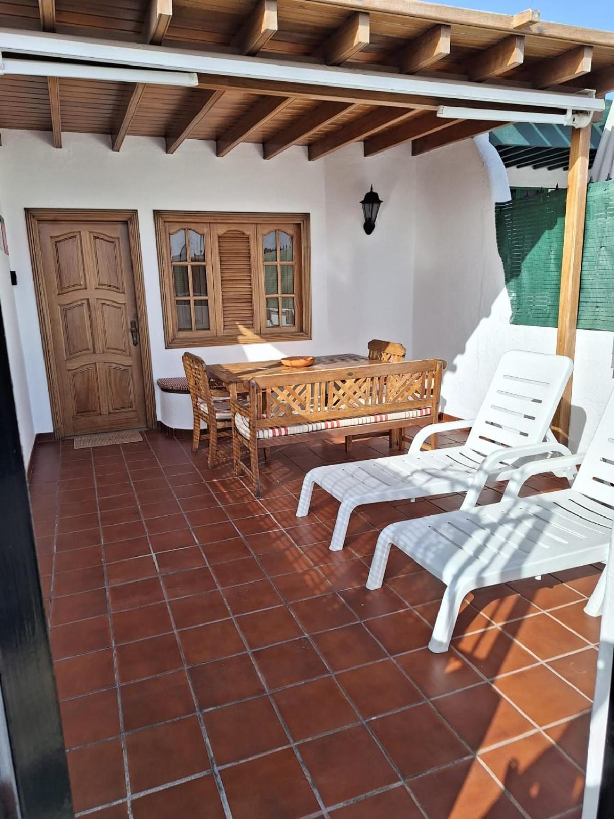 Playa Chica Apartment Puerto del Carmen  Exterior photo